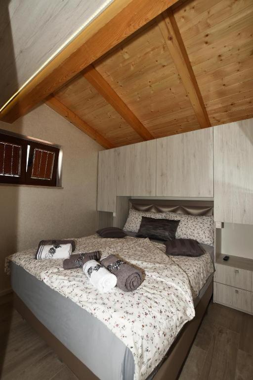 Deluxe Apartment Nono- Anex Building بوريتش المظهر الخارجي الصورة